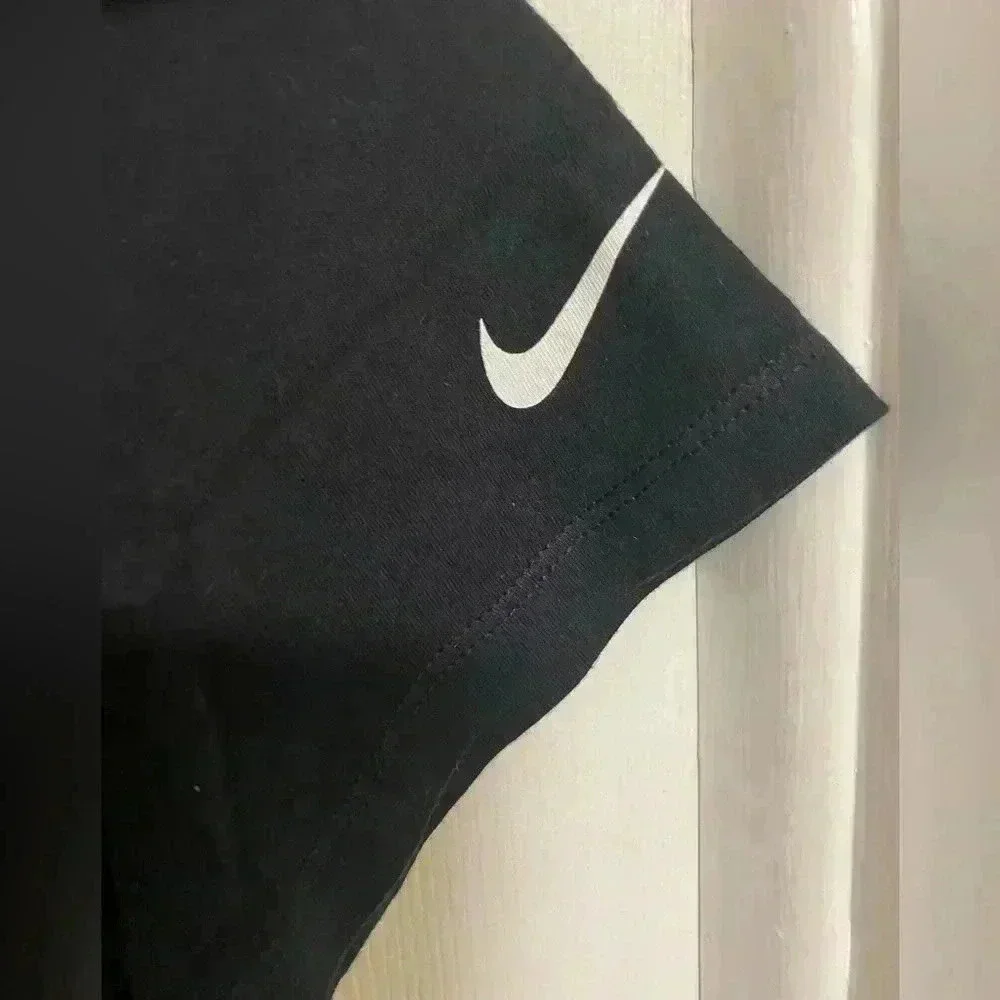 Jaguars Nike shirt size XL SLIM FIT